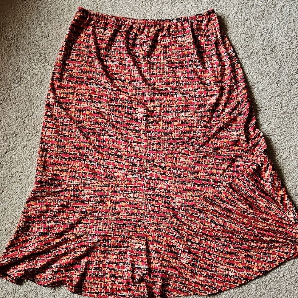 Notations 2 Piece matching Midi Skirt And Side Tie Top - Picture 2 of 9
